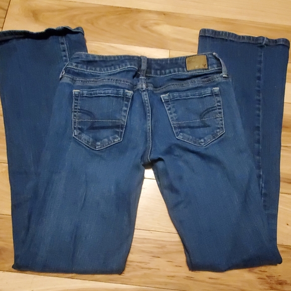 American eagle - Picture 3 of 4